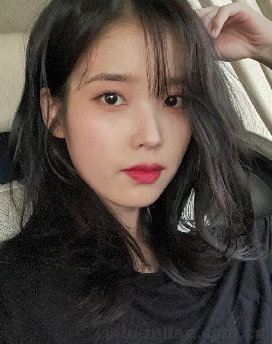 世界杯球场上的美女-世界杯球场上的美女，一道独特的风景线